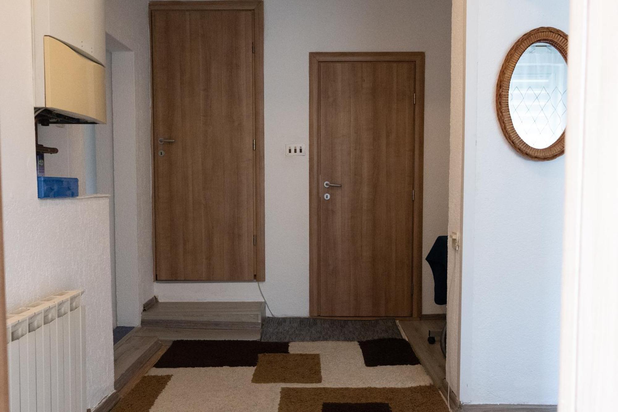 Stari Grad Apartment-Free Parking Сараево Екстериор снимка